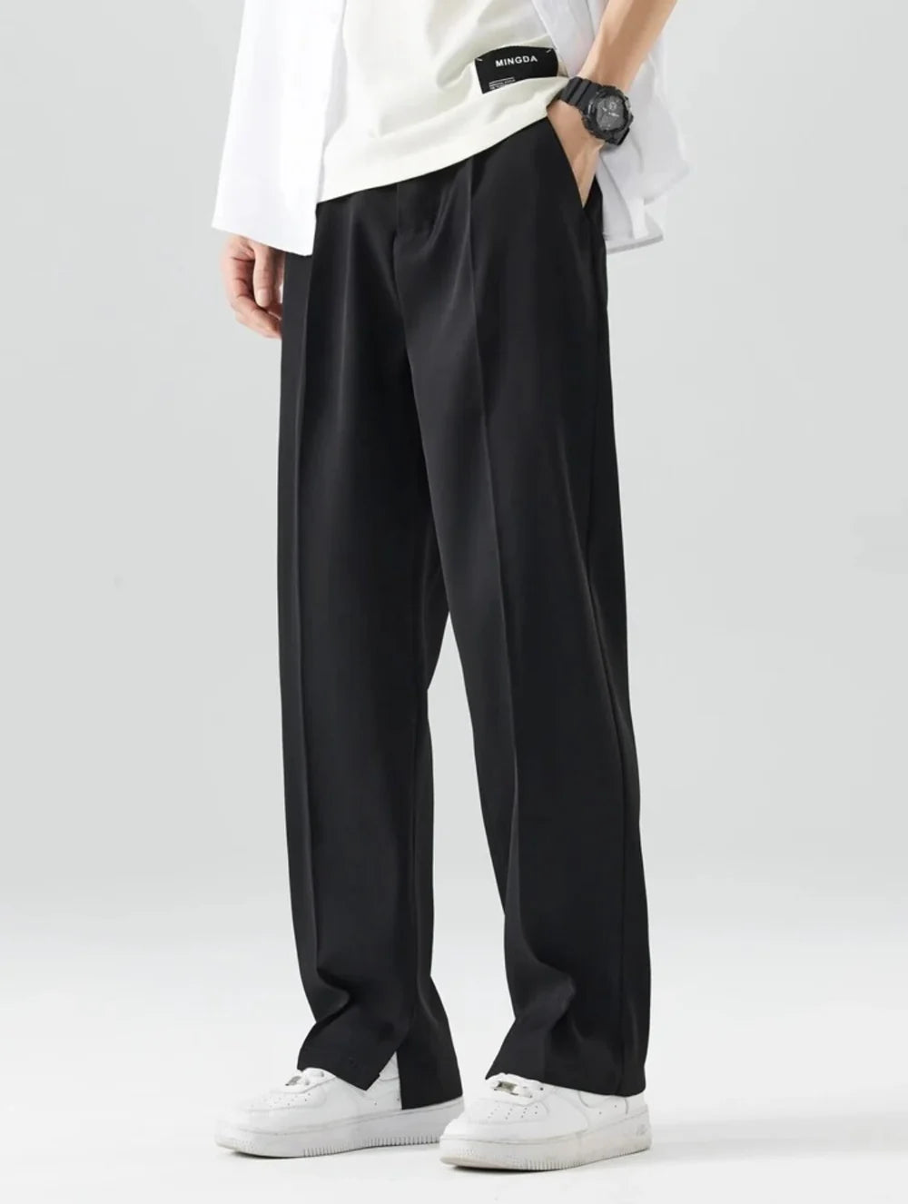 PANTALONI A GAMBA DRITTA CON DRAPPEGGIO AMPIO